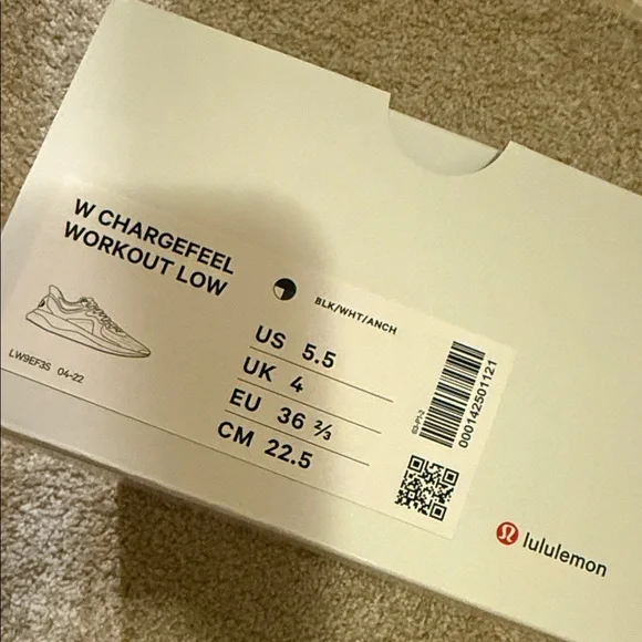 lululemon athletica Chargefeel Workout Low Black Sneakers - Picture 2 of 10